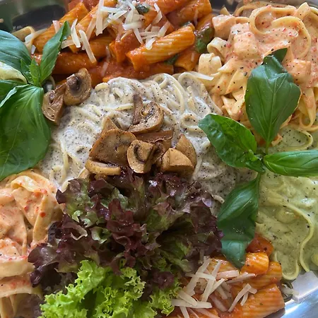 Restaurant Zum Landmann 호텔 웬덴